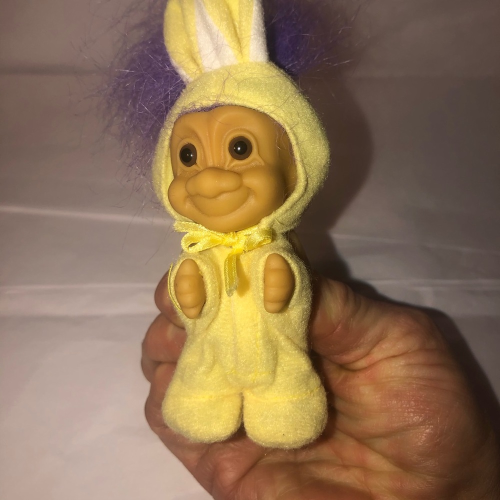 4 Vintage Troll Dolls - Picture 3 of 13